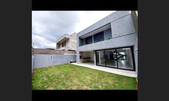 Imagem 7: Casa de condomínio para venda tem 200 metros quadrados com 3 quartos