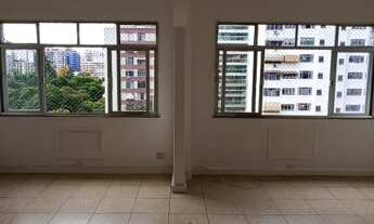 Imagem 2: Apartamento para aluguel possui 140 metros quadrados com 3 quartos em Icaraí - Niterói - R