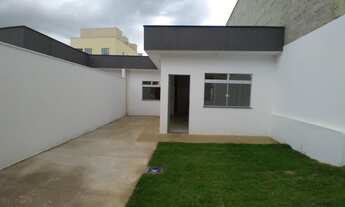 Imagem 3: Casa para venda com 3 quartos em Novo Centro - Santa Luzia - MG