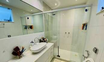 Imagem 4: Apartamento para venda tem 152 metros quadrados com 3 quartos em Humaitá - Rio de Janeiro