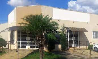 Imagem: Prédio comercial para Aluguel possui uma