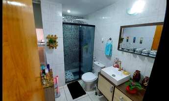 Imagem 5: Edf. Damiana - 2 quartos - Suíte - Closet - Nascente - Armários - 80m²