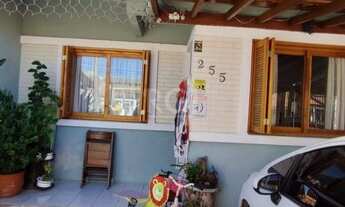 Imagem 2: Porto Alegre - Casa Padrão - Hípica