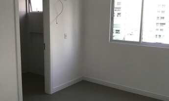 Imagem 2: Excelente apartamento há 300 metros do mar novo pronto para morar