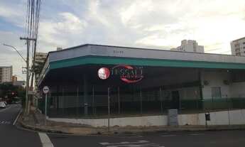 Imagem 2: Aluguel - Salão de 600m² com ótima localização com 3 salas internas com ar condicionado, 3