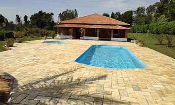 Imagem: Chácara em Sarapui SP, ao lado de Sorocaba