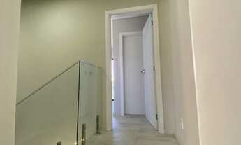 Imagem 2: Bela Casa para venda possui 120 metros quadrados com 2 quartos