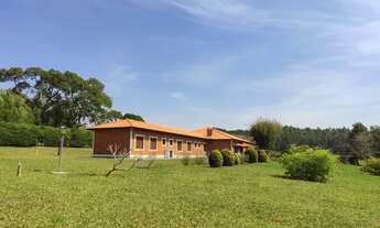 Imagem 5: Chácara em Sarapui SP, ao lado de Sorocaba, 4 suítes linda!!!