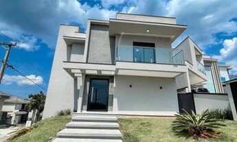 Imagem: Casa nunca habitada com projeto moderno