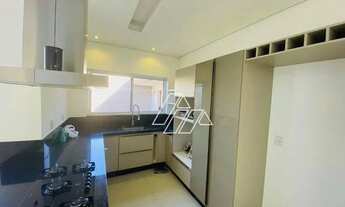 Imagem 3: Casa com 3 dormitórios para alugar, 200 m² por R$ 6.300,01/mês - Villa Flora - Marília/SP