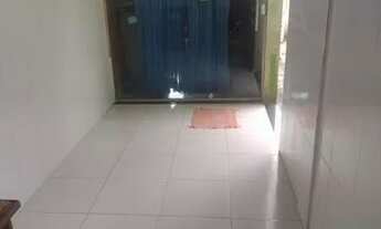 Imagem 3: Prédio em Belo Horizonte com três andares duas lojas e quatro apartamentos