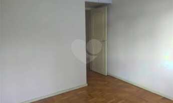 Imagem 7: Apartamento dois quartos em São Cristóvão. {VP