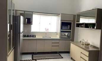 Imagem 3: Casa para venda tem 300 metros quadrados com 3 quartos em Manguinhos - Serra - ES