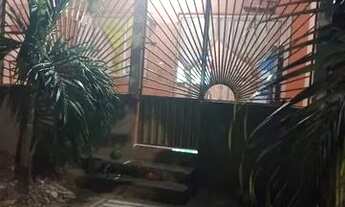 Imagem 3: Vendo uma casa Casa com 1 dormitório