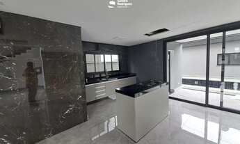 Imagem 2: Casa de Condomínio com 3 Suítes à Venda em Residencial Real Park Arujá, 311 m²