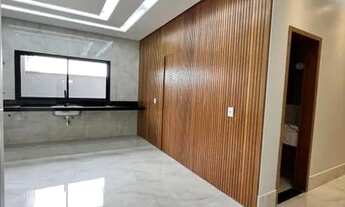 Imagem 5: Casa 4/4, sendo uma suíte master localizado próximo à Avenida. Fraga maia na Cidade Nova