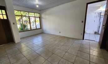 Imagem 5: Casa para venda possui 138 metros quadrados com 3 quartos em Coqueiros - Florianópolis - S