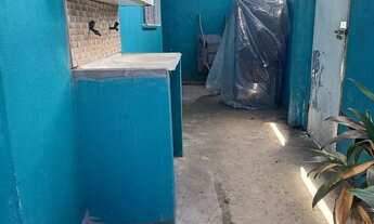 Imagem 2: Alugo uma casa Casa com 2 dormitórios