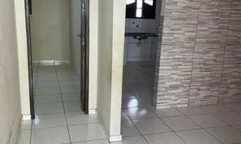 Imagem 5: Casa em Pocinhos Jardim Etelvina 2 quartos reformada rua calçada