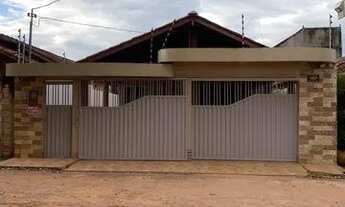 Imagem: Vende casa com móveis planejado no caranazal