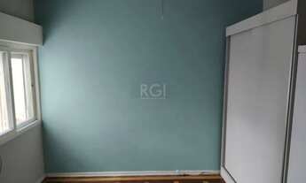 Imagem 7: Apartamento de três dormitórios com suíte no bairro Santana em Porto Alegre