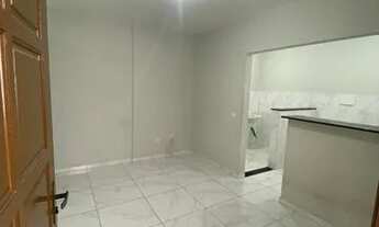 Imagem 6: Casa no Bairro São Cristovão, com quarto, sala, cozinha, ideal para duas pessoas