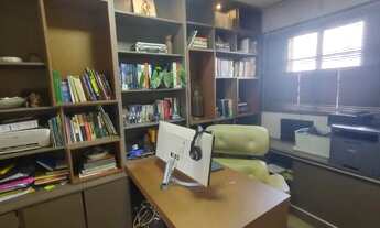 Imagem 3: Apartamento Romeu Strazzi - 3 quartos e 3 banheiros - 140m²