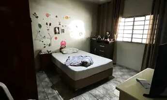 Imagem 4: Casa para venda tem 280 metros quadrados com 3 quartos em Residencial Jardim Leblon - Goiâ