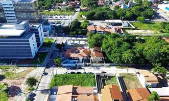 Imagem 2: Lote de esquina medindo 15m x 32m, localizado ao lado do Ministério Público