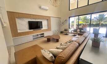 Imagem 7: Casa de condomínio sobrado para aluguel com 366 metros quadrados com 4 quartos