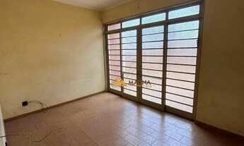 Imagem: Casa com 3 quartos para alugar por R$ 6.249/mês