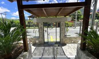 Imagem 2: Excelente apartamento com bons armários fixos !