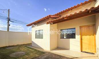 Imagem 2: Casa com 2 Quartos Sendo 1 Suíte! A venda, no Setor Ponta Kayana