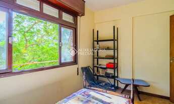 Imagem 4: Imóvel para venda possui 106 metros quadrados com 3 quartos em Santana - Porto Alegre - RS