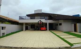 Imagem: Sobrado com 4 suítes no Condomínio Colonial