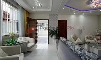 Imagem 3: Apartamento tipo casa térrea, 3 quartos e piscina