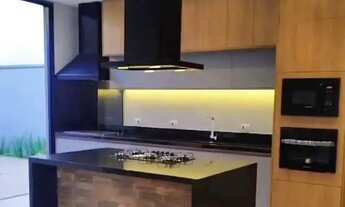 Imagem 3: Condomínio Euroville II Casa Térrea com 3 Suítes, Piscina e 4 vagas, em Bragança Paulista