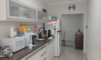 Imagem 3: Oportunidade - Casa - Vista Verde - 3 Dormitórios - 250m²