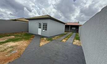 Imagem: Casa de 2 quartos em um lote de 300m²