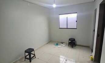 Imagem 3: Casa a venda em Planaltina Go Escriturada e Registrada (passivo de Habite-se). * Garagem