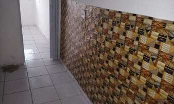 Imagem 4: Kit net com agua e luz incluso no aluguel