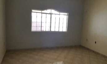 Imagem 5: Cajado imóveis vende uma casa na Hugo Lobo com Escriturada e Registrada