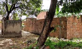 Imagem 4: Duplex para venda possui 305 metros quadrados com 5 quartos