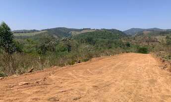 Imagem 4: Vendo terreno com documentação ok