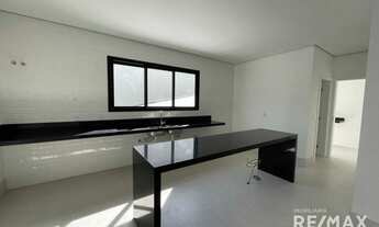 Imagem 7: Casa de condomínio térrea para venda tem 230 metros quadrados com 3 quartos