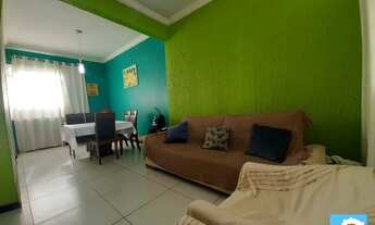 Imagem 3: Casa geminada com três quartos, uma vaga de garagem no bairro Liberdade