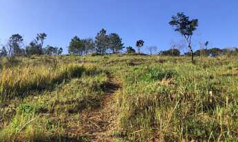 Imagem 4: Lote/Terreno para venda possui 1000 metros quadrados em Centro - Bom Jesus dos Perdões - S