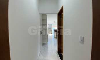 Imagem 5: Sobrado com piscina e 2 dormitórios sendo 1 suíte