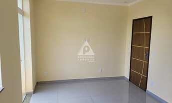 Imagem 3: Apartamento reformado de dois quartos e varanda em Santa Teresa. OPORTUNIDADE!!!