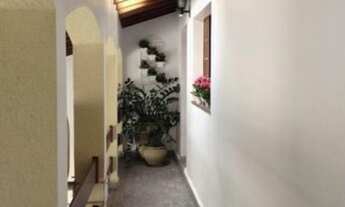 Imagem 4: Sobrado para venda possui 324 metros quadrados com 4 quartos em Vila Oliveira - Mogi das C